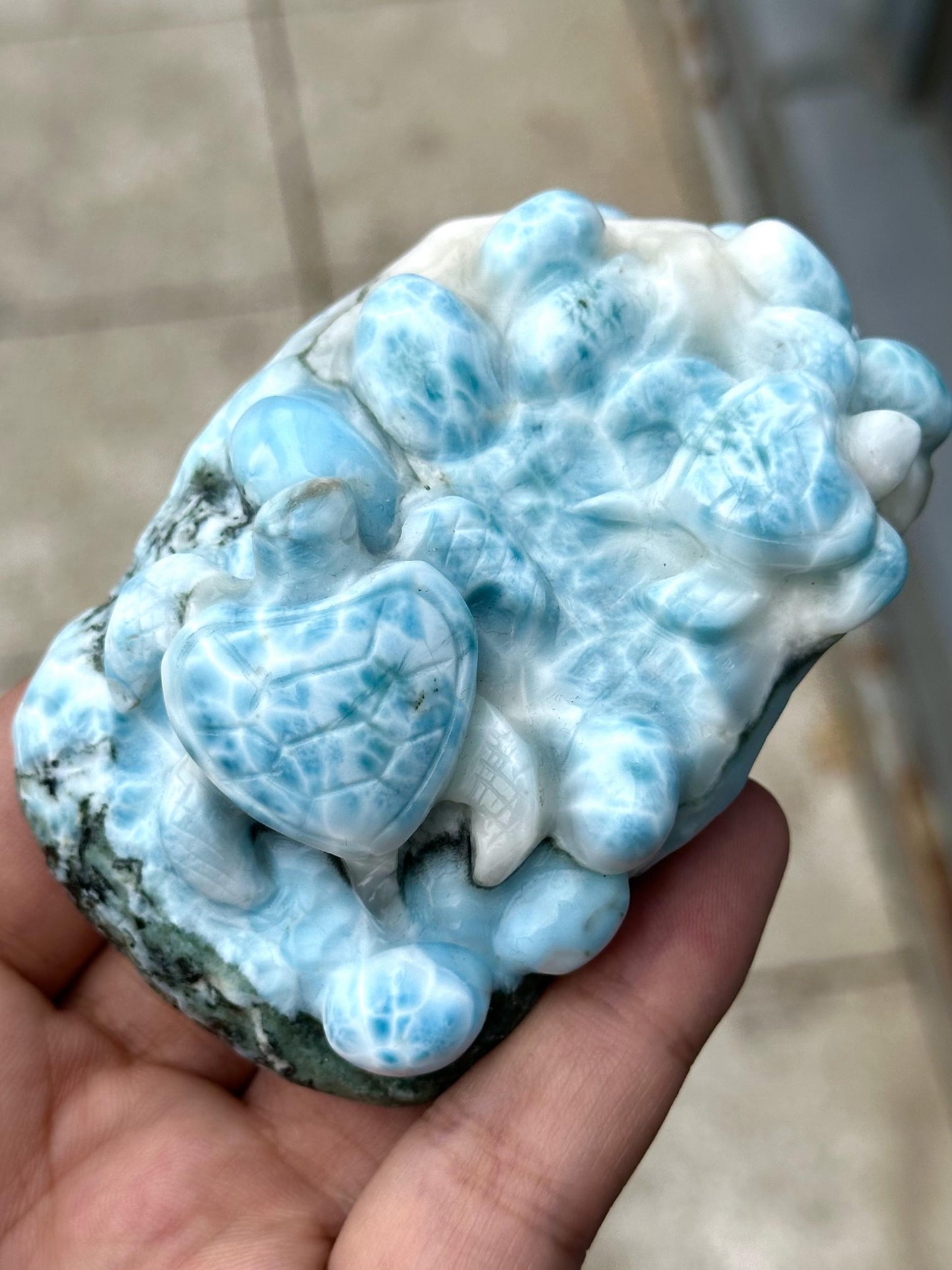 larimar carving