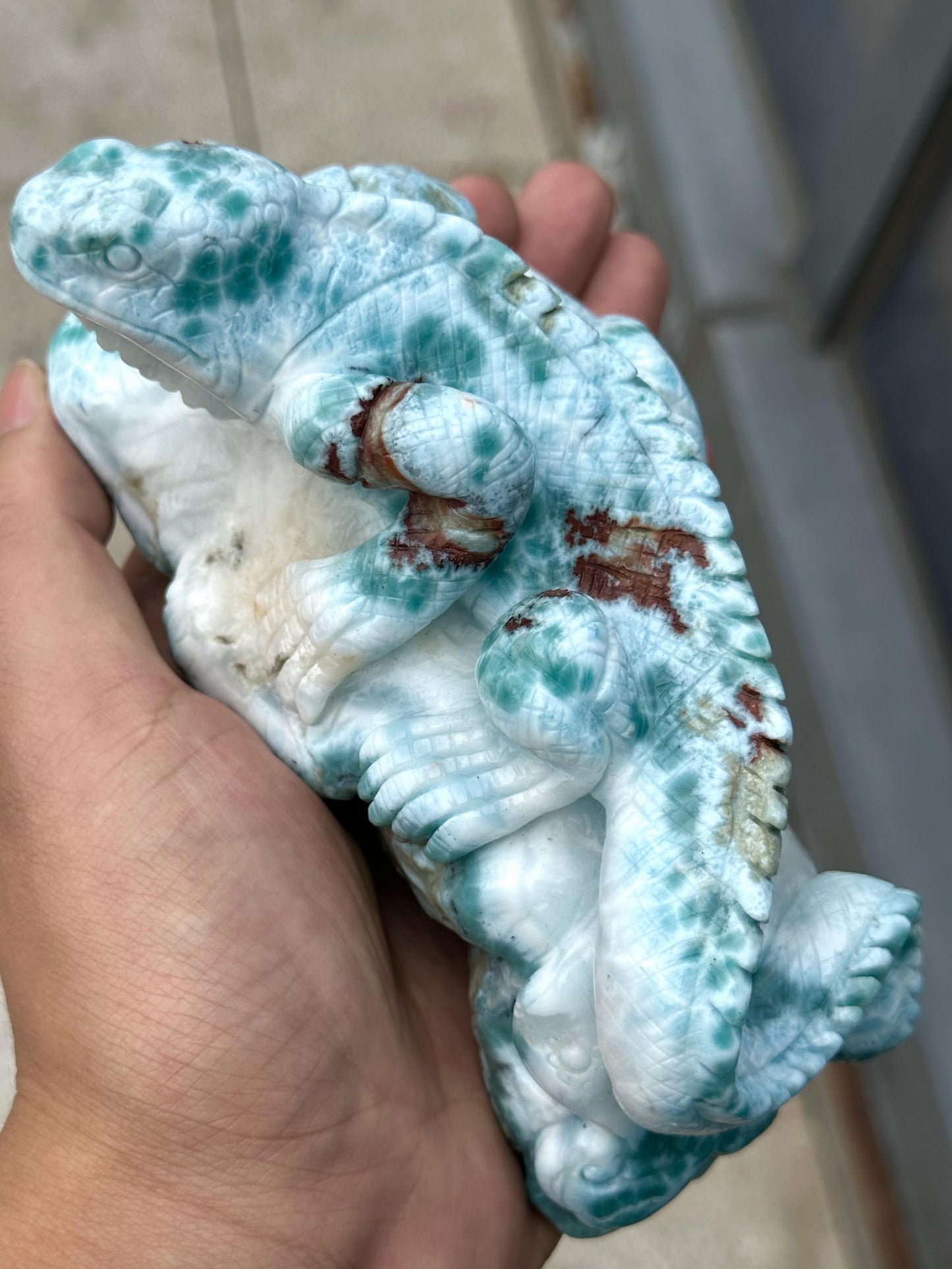 larimar carving